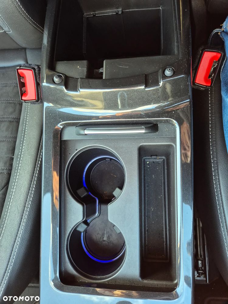 Ford Kuga 2.0 TDCi 4x4 ST-Line - 31