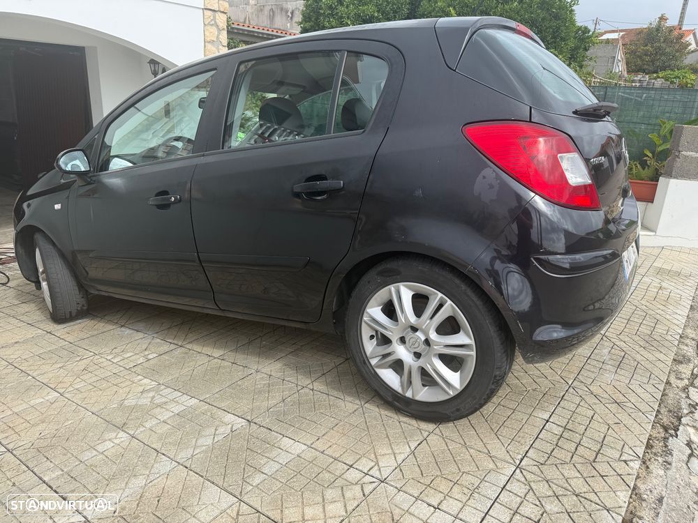 Opel Corsa 1.3 CDTI Enjoy EcoFLEX - 6