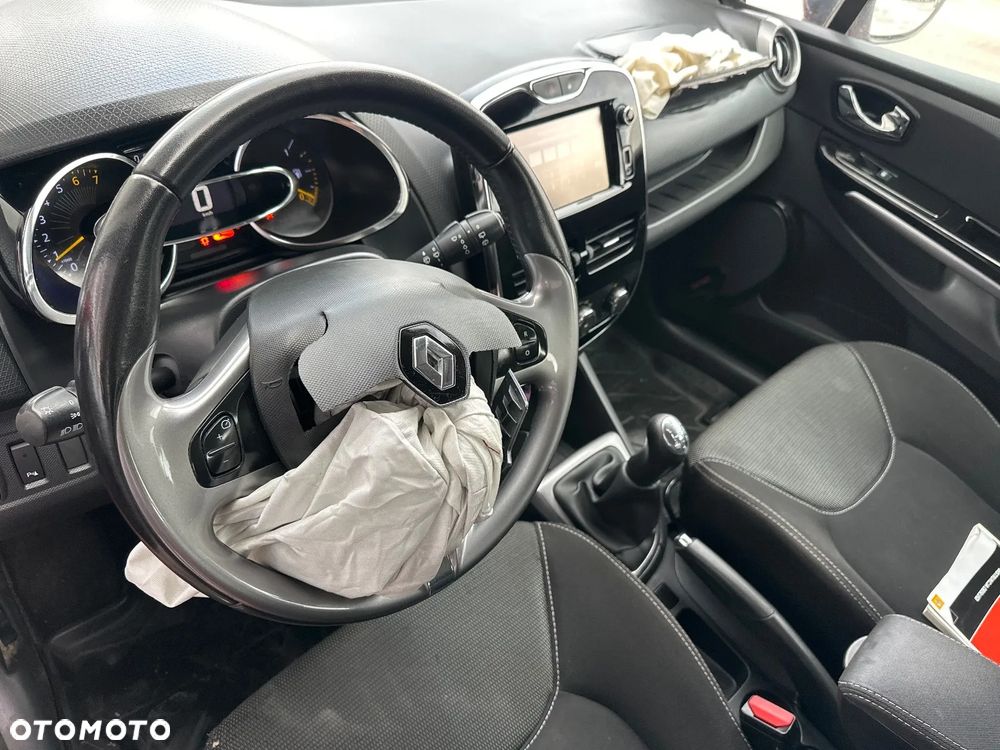 Renault Clio 0.9 TCe Techno Feel - 16