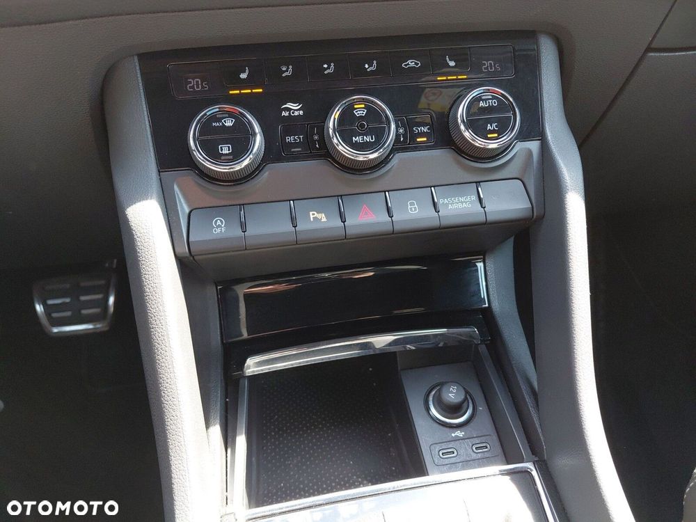 Skoda Kodiaq 1.5 TSI ACT 4x2 Sportline DSG - 26