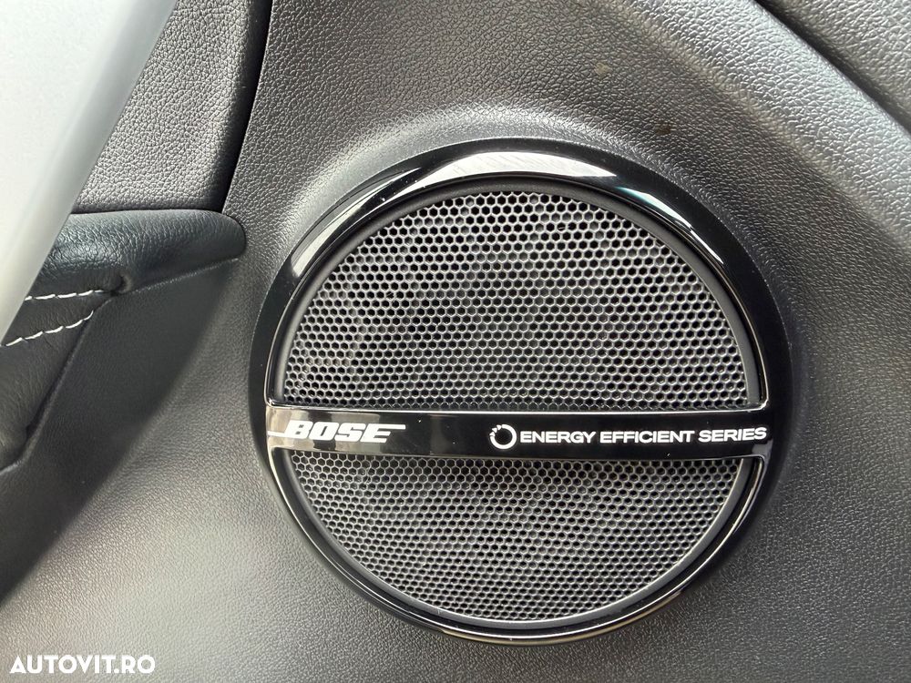 Renault Megane ENERGY dCi 110 Start & Stop Bose Edition - 10