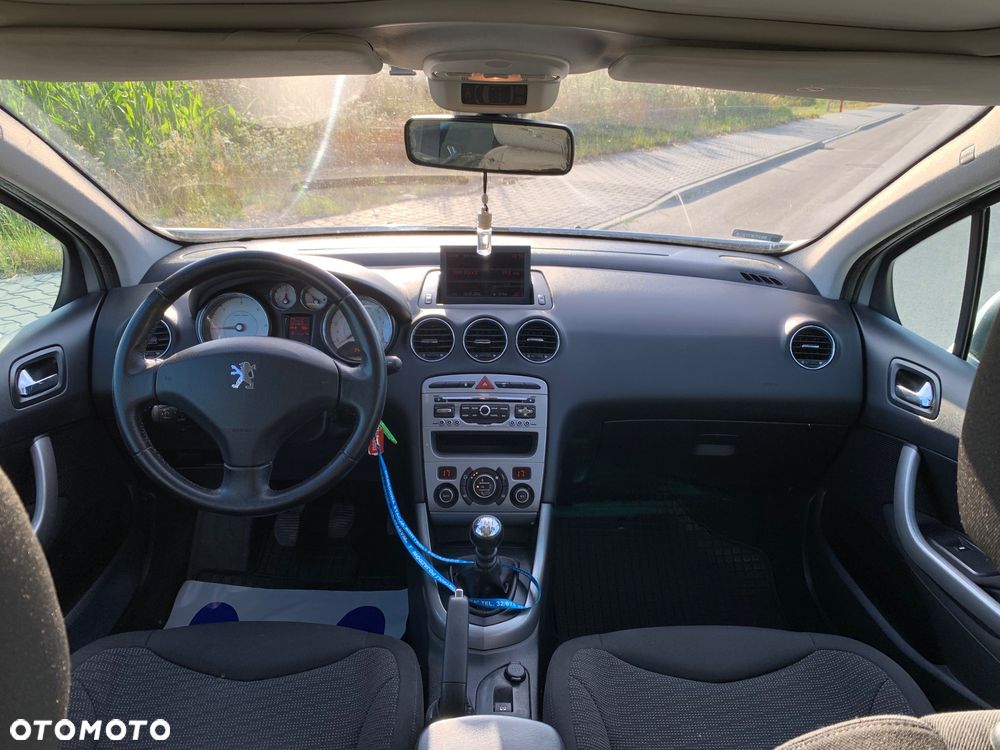 Peugeot 308 1.6 HDi Premium - 23