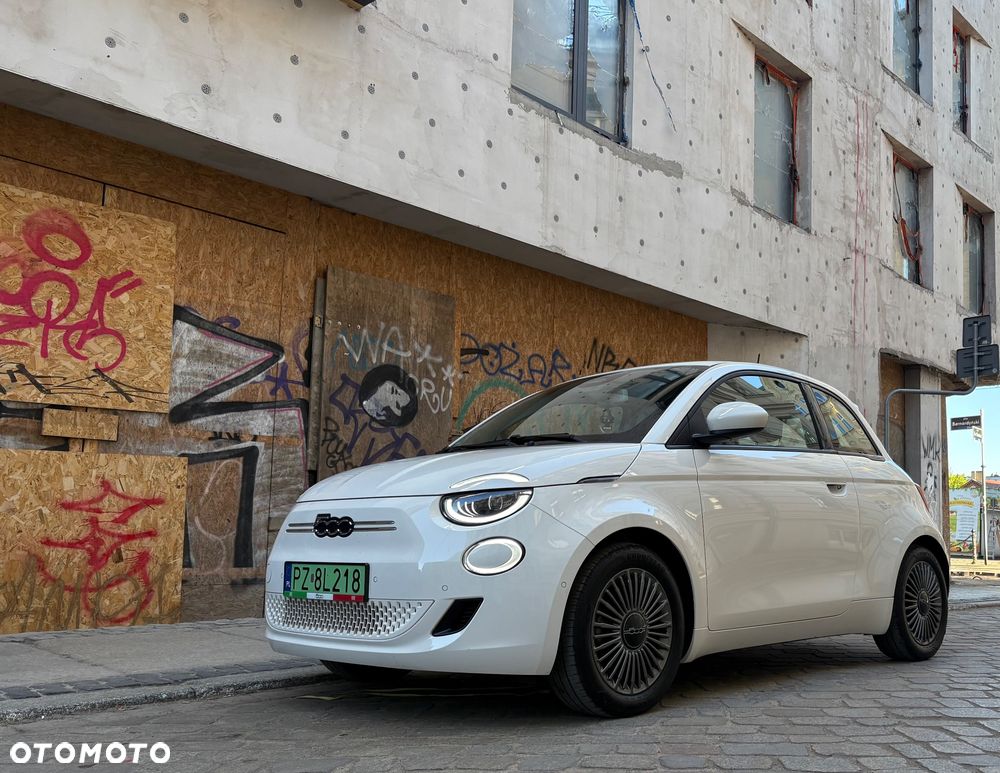 Fiat 500e La Prima - 7