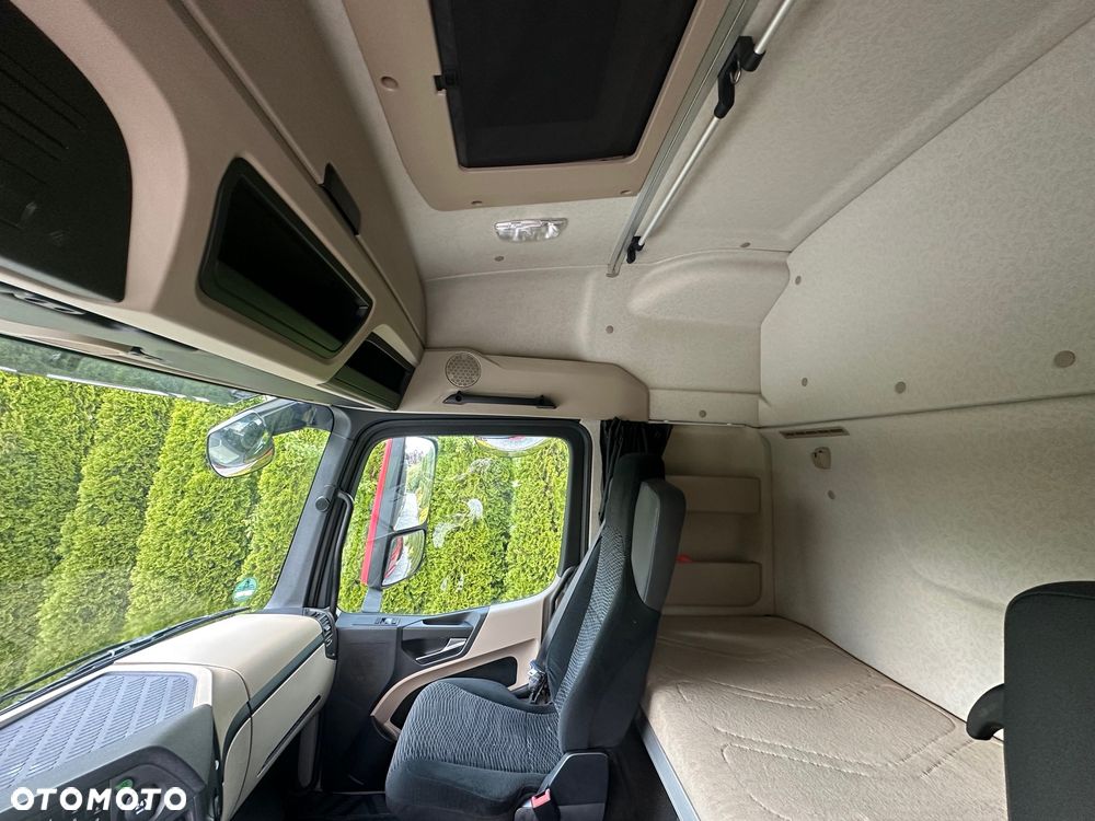 Mercedes-Benz / ACTROS / 1832 / MEGA / BDF / 159 000 tys.km. / - 37