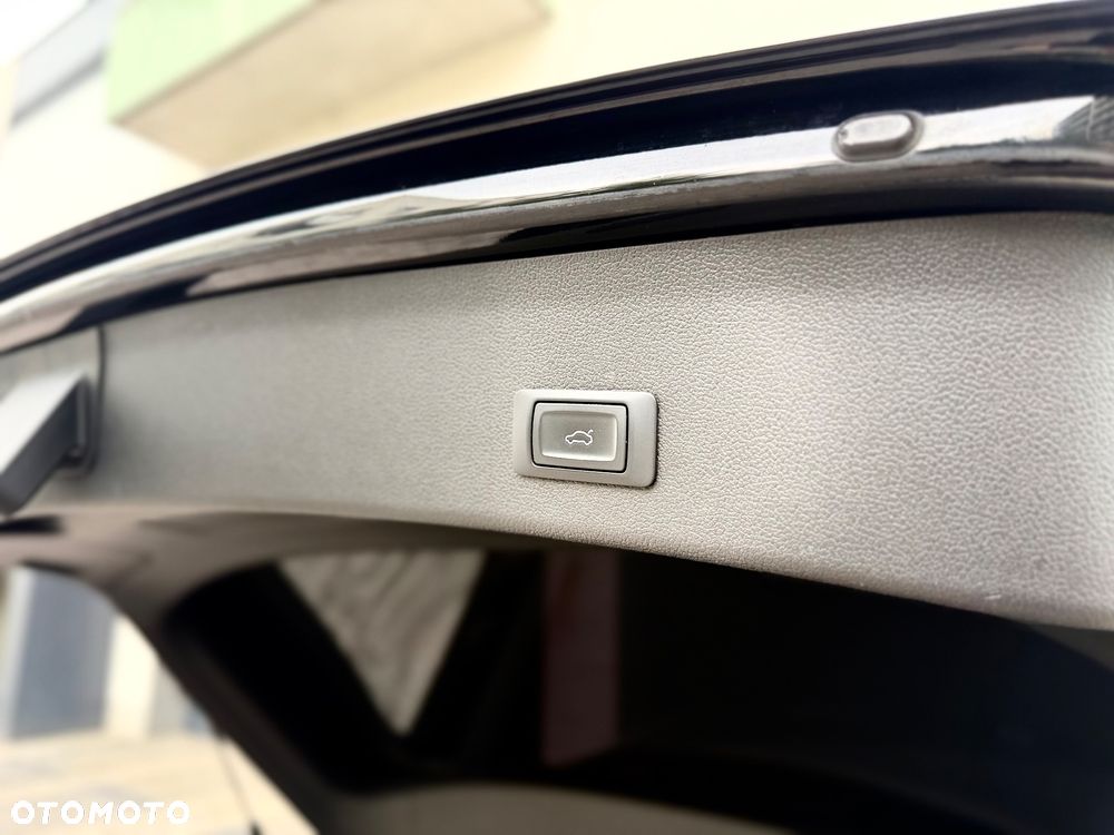 Audi A4 Avant - 22
