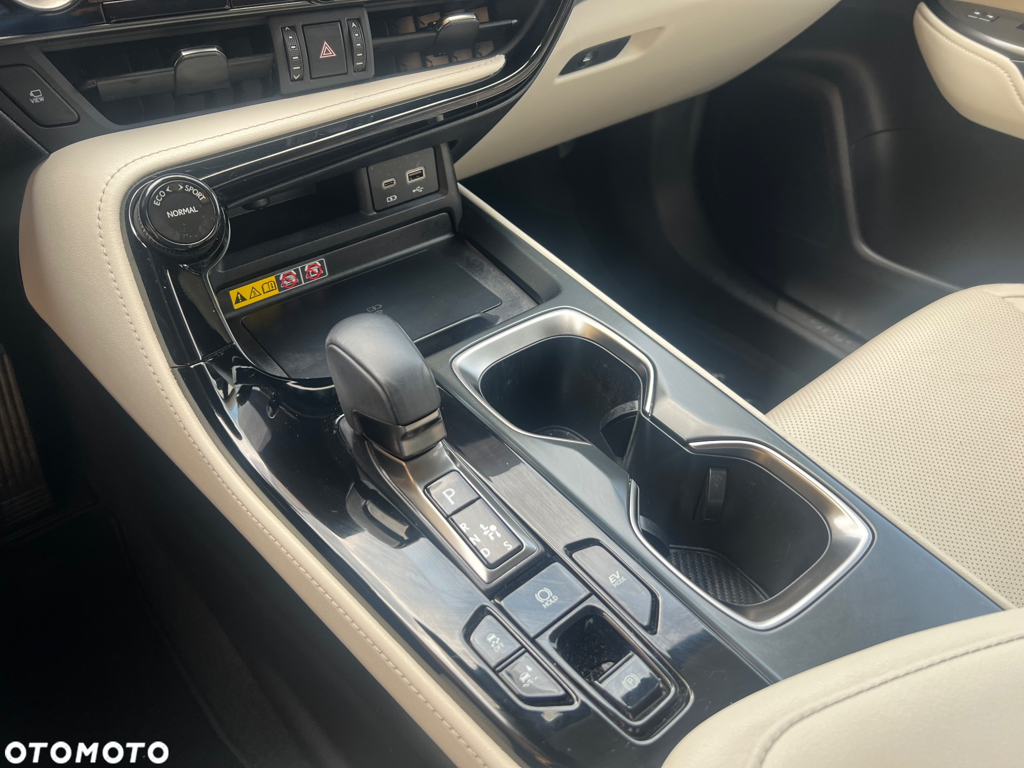 Lexus NX 350h Prestige AWD - 17