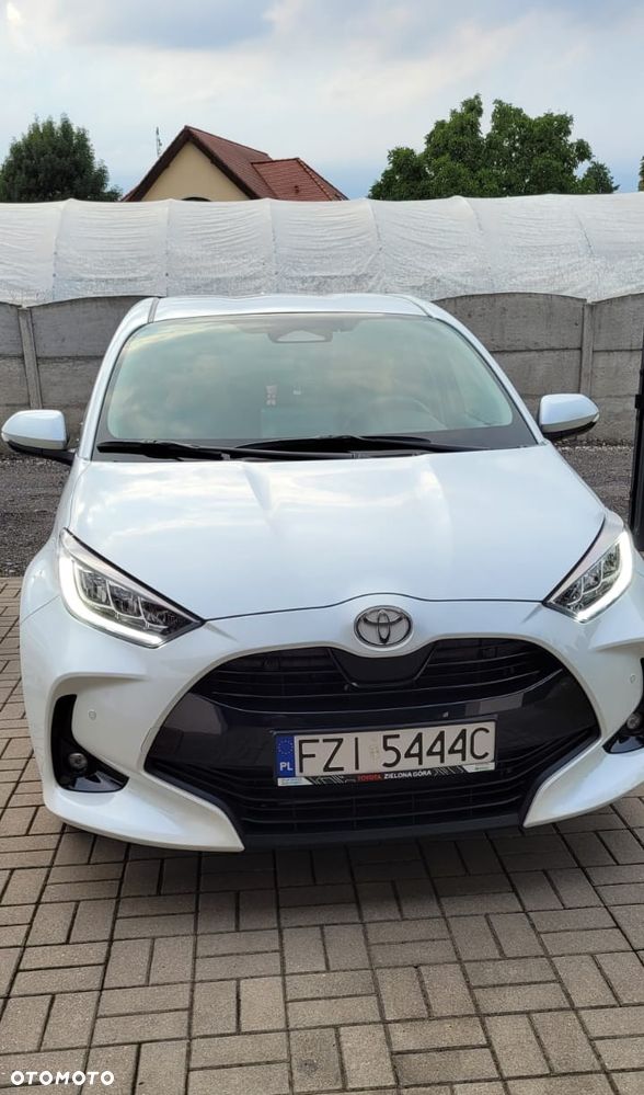 Toyota Yaris - 1