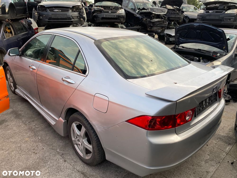 240 / Honda Accord VII / Na Części / - 7