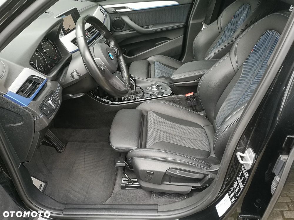BMW X1 xDrive20i M Sport - 22