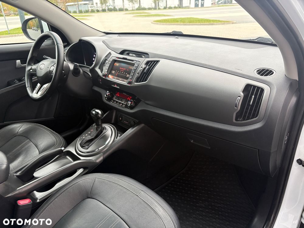 Kia Sportage 2.0 CVVT 2WD Automatik Spirit - 30