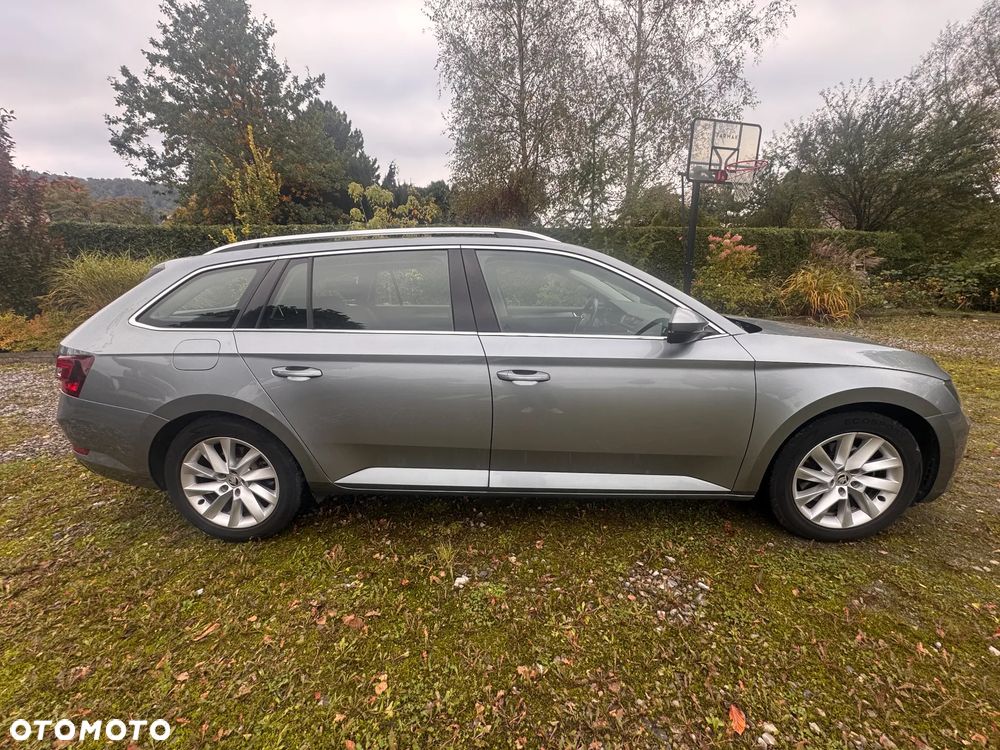 Skoda Superb 2.0 TDI Style DSG - 15