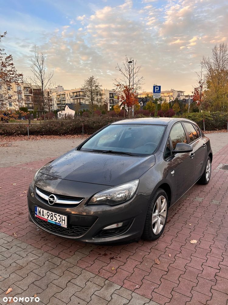 Opel Astra 1.4 T Enjoy - 1
