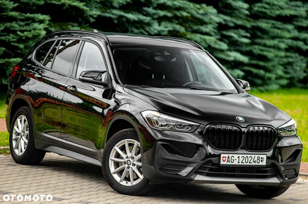 BMW X1 xDrive20d Sport Line sport - 12