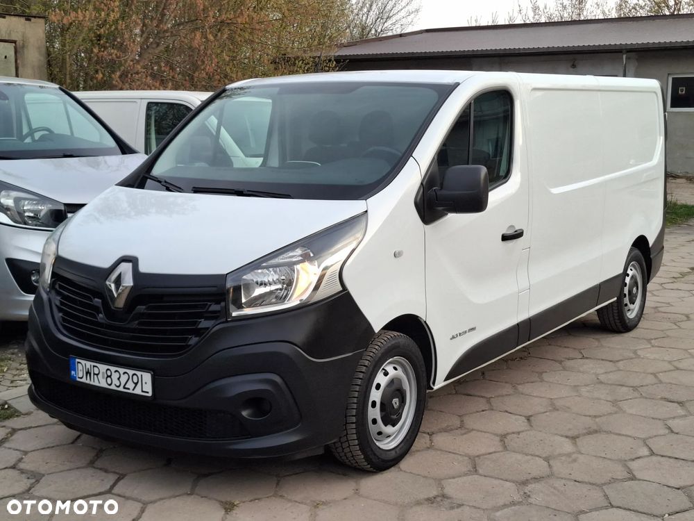 Renault Trafic 2017 LONG 1.6DCI 125KM KLIMA 3OSOBOWY - 4