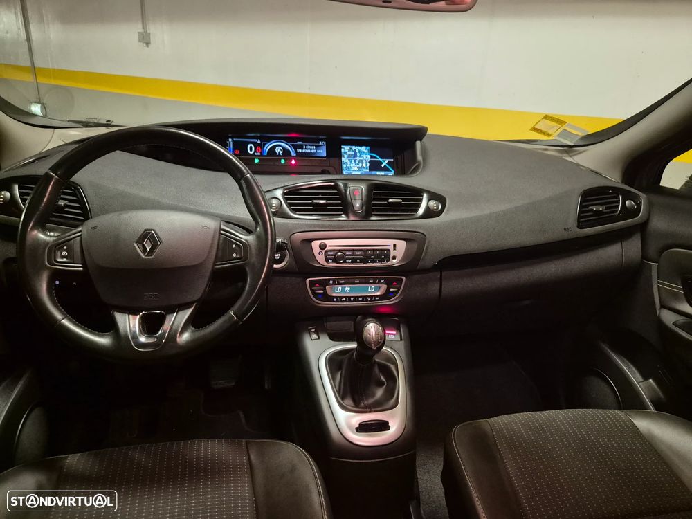Renault Grand Scénic 1.5 dCi Dynamique S SS - 29
