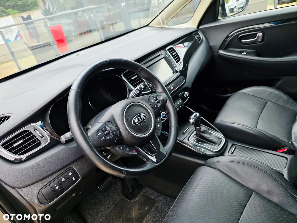 Kia Carens 1.7 CRDi XL 7os DCT - 22