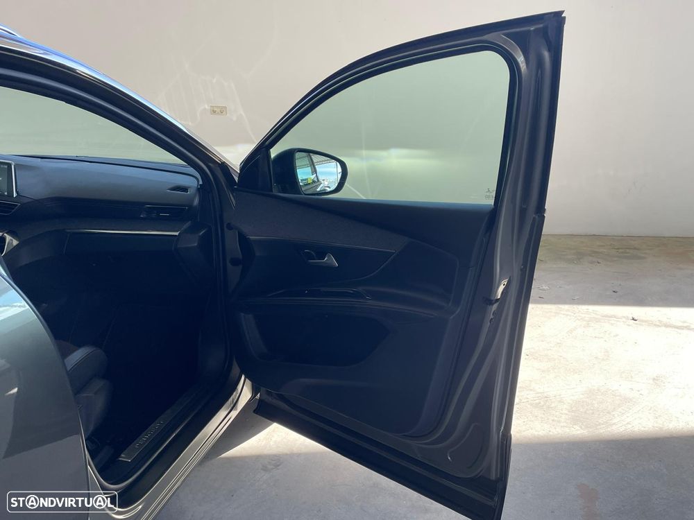 Peugeot 5008 1.6 BlueHDi GT Line EAT6 - 19