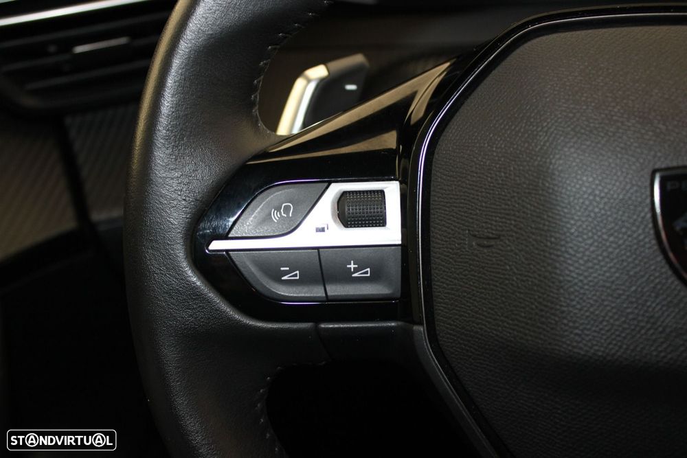 Peugeot 2008 1.5 BlueHDi Active EAT8 - 12