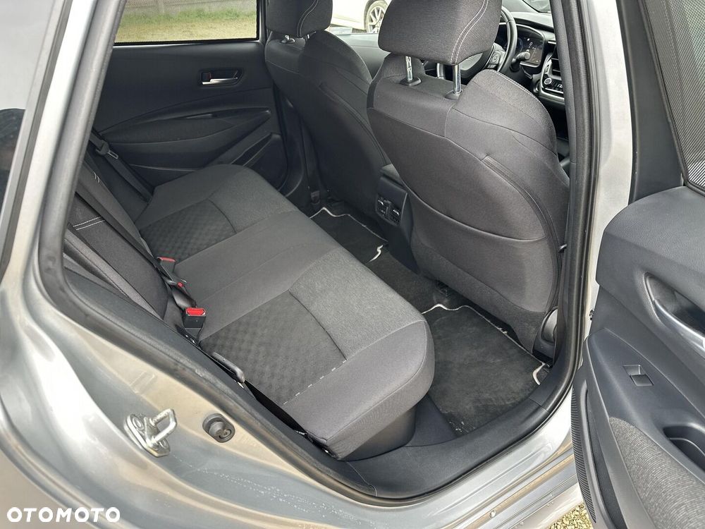 Toyota Corolla 2.0 Hybrid Comfort - 9