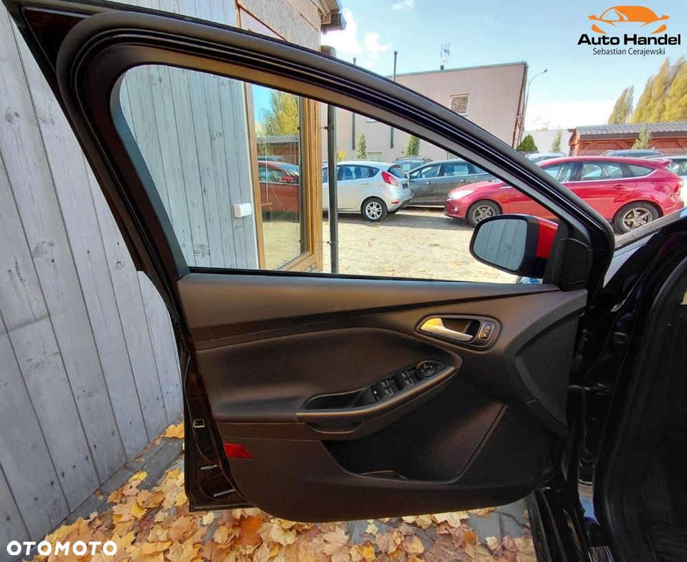 Ford Focus - 35
