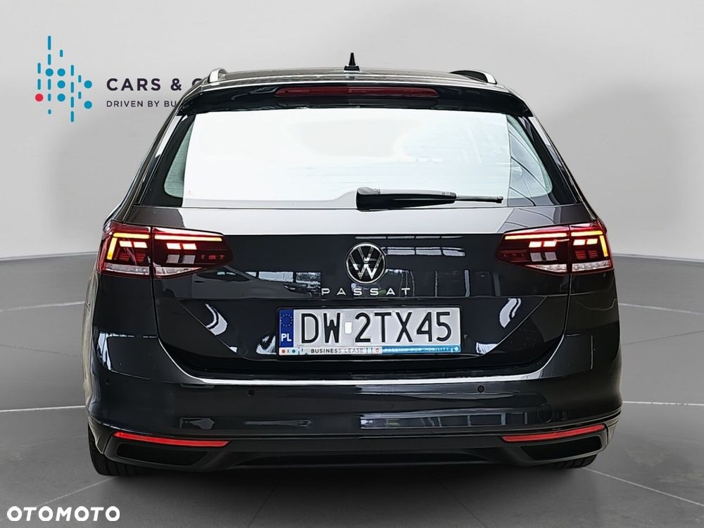Volkswagen Passat 2.0 TDI EVO Business DSG - 8