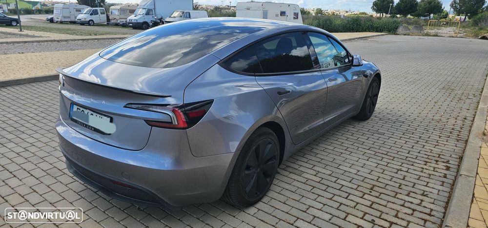 Tesla Model 3 Long Range Tração Traseira - 4