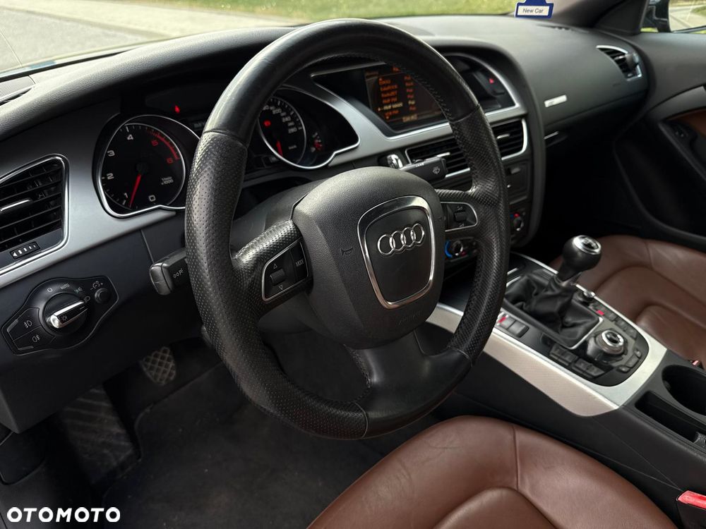 Audi A5 Coupé 2.0 TDI DPF - 32