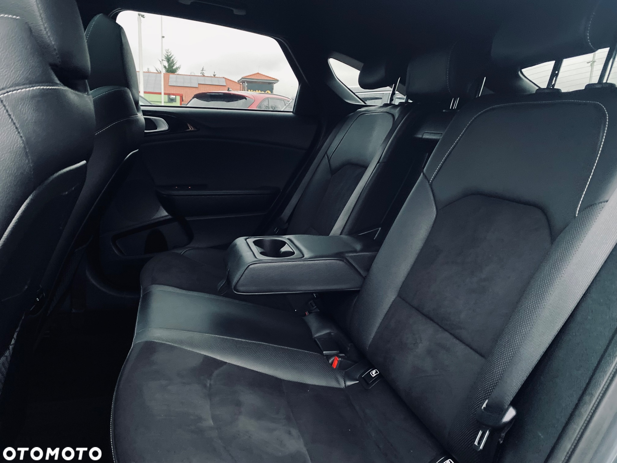 Kia ProCeed 1.4 T-GDI DCT7 OPF GT LINE - 25