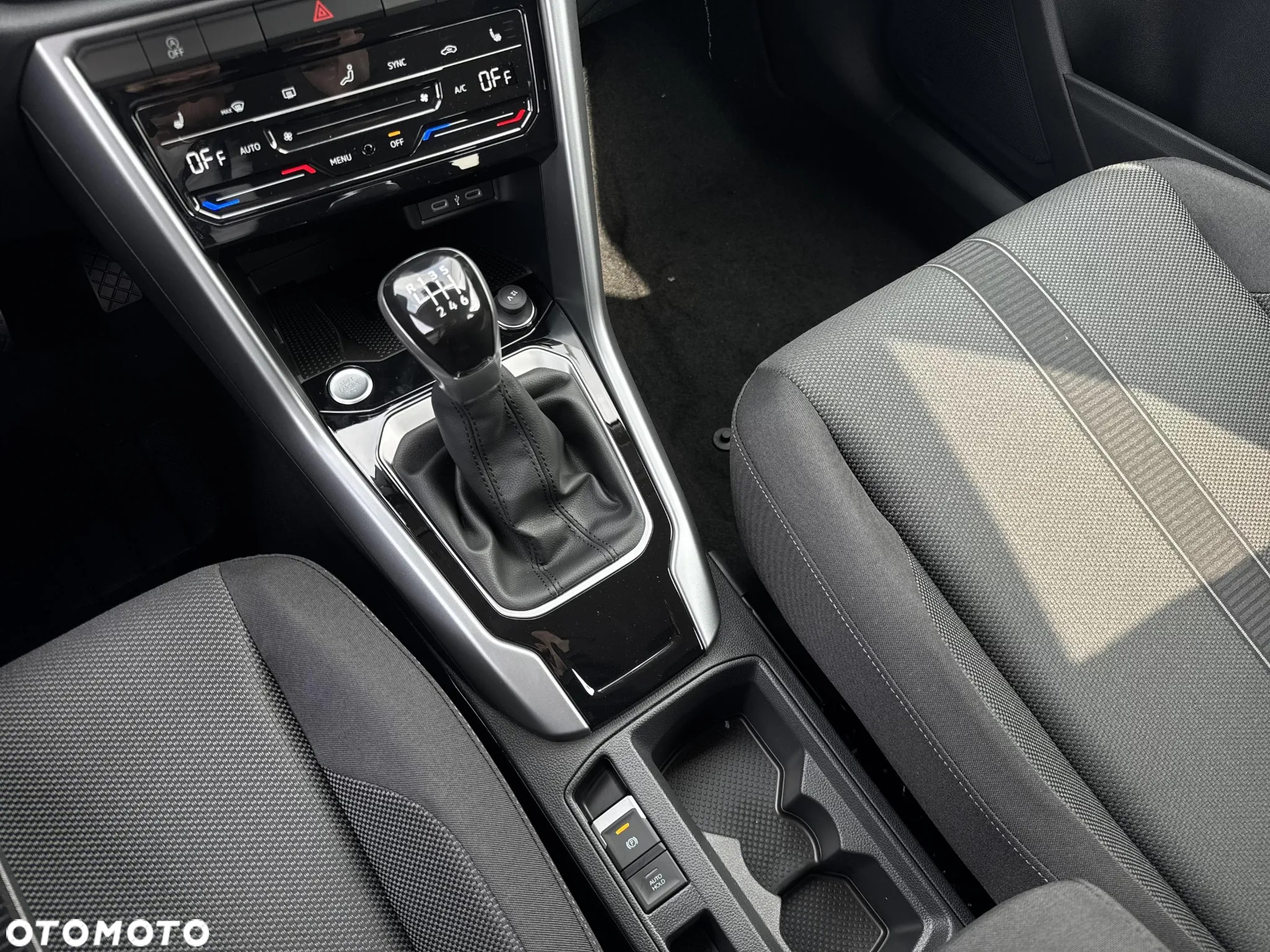 Volkswagen T-Roc 1.5 TSI Life Plus - 19