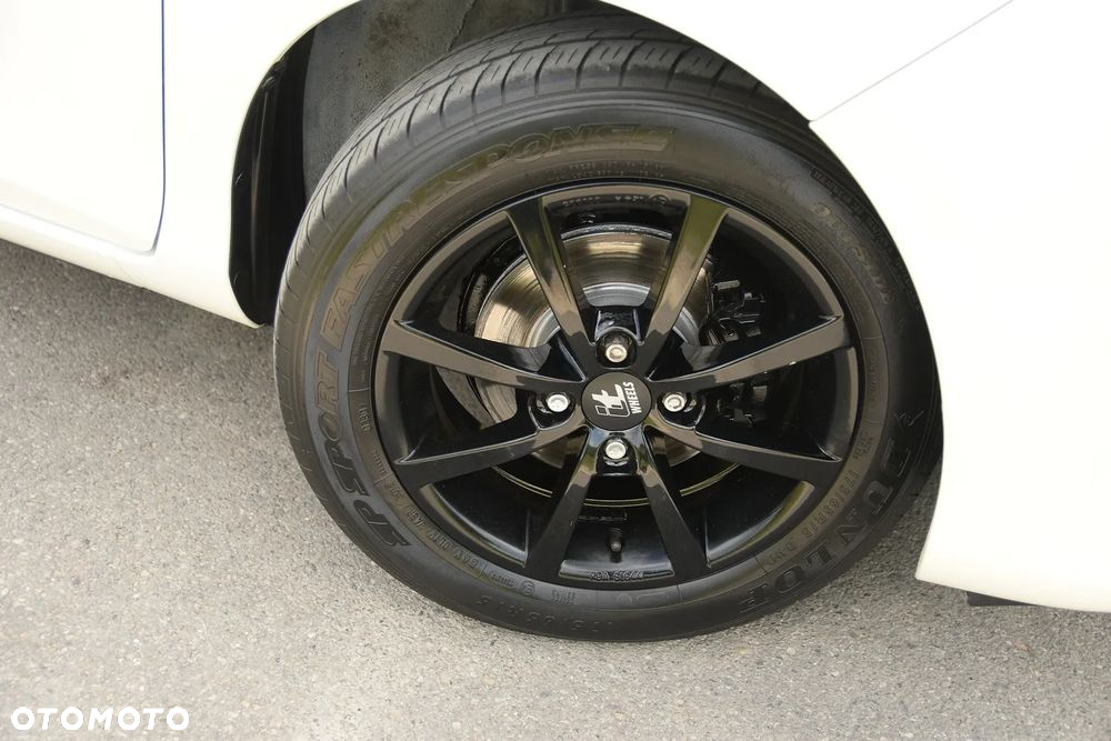 Toyota Yaris - 18