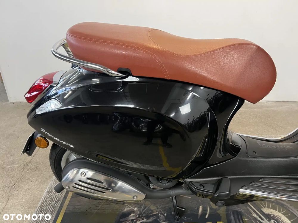 Vespa Primavera - 15