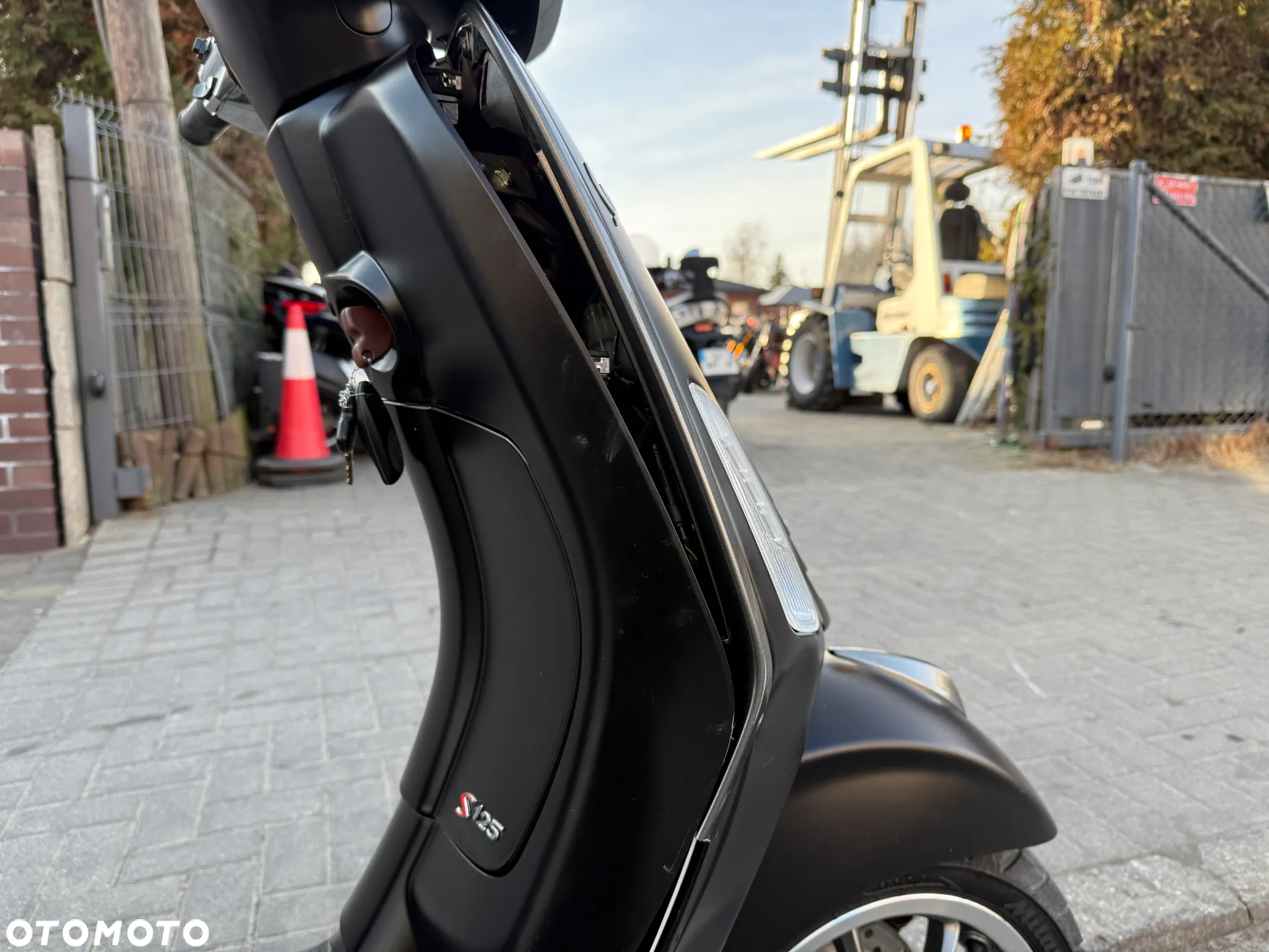 Piaggio Vespa - 21