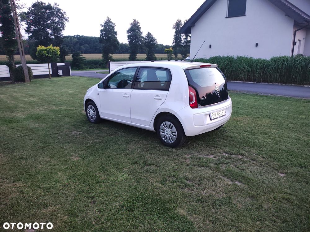 Volkswagen up! - 4