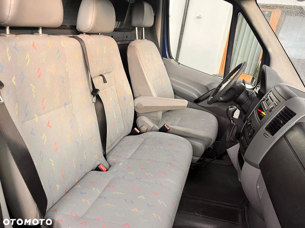 Volkswagen Crafter - 13