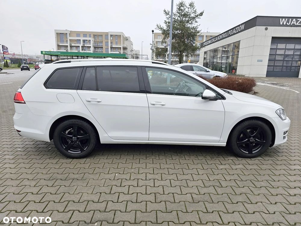 Volkswagen Golf Variant 2.0 TDI (BlueMotion Technology) Highline - 6
