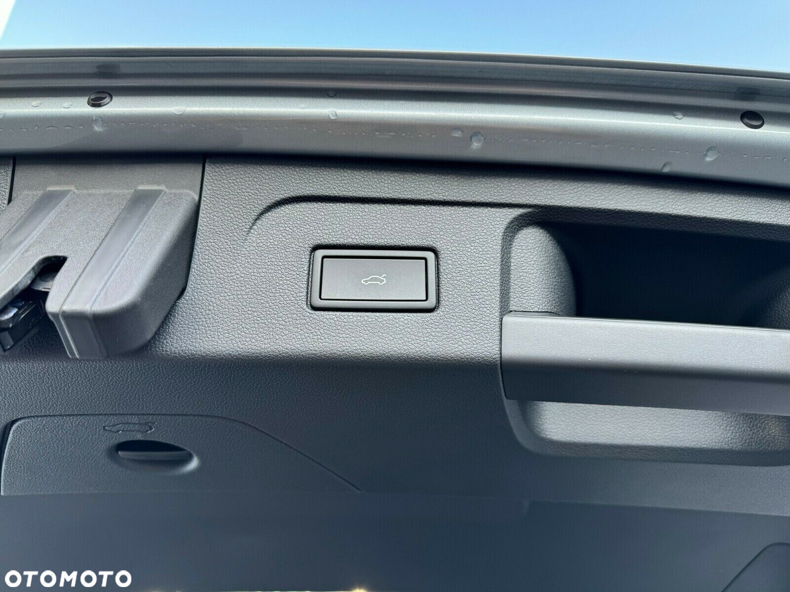 Volkswagen Touran - 5