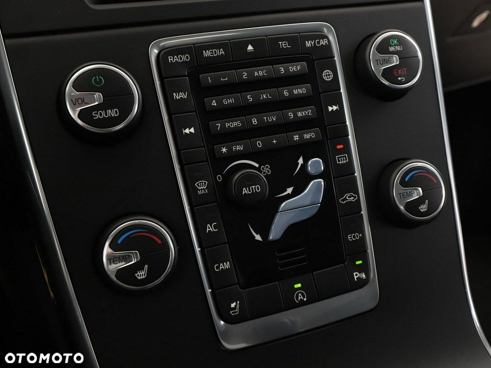 Volvo V60 D3 Geartronic Linje Business - 27