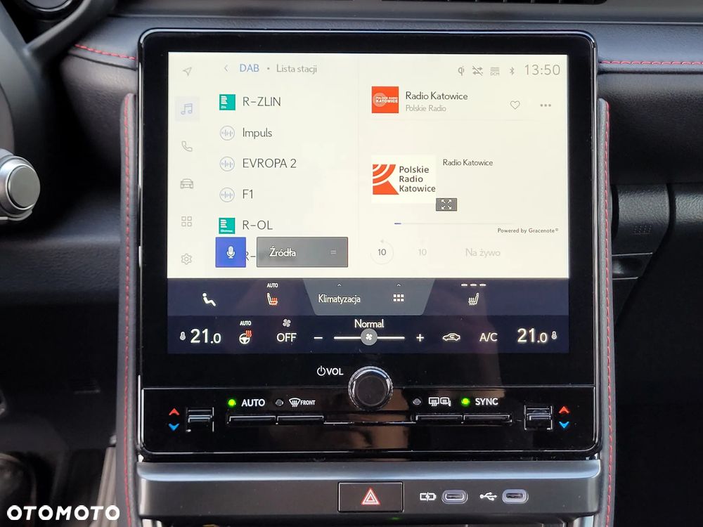 Lexus LBX 1.5 Hybrid Emotion - 21