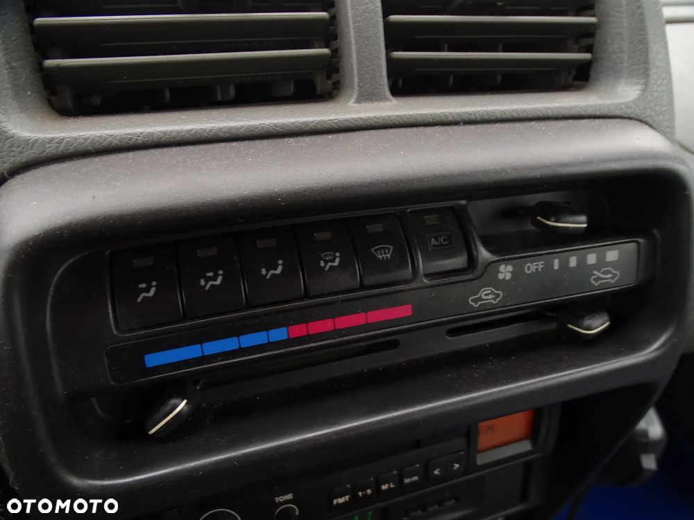 Suzuki Vitara 2.0 HDi - 19