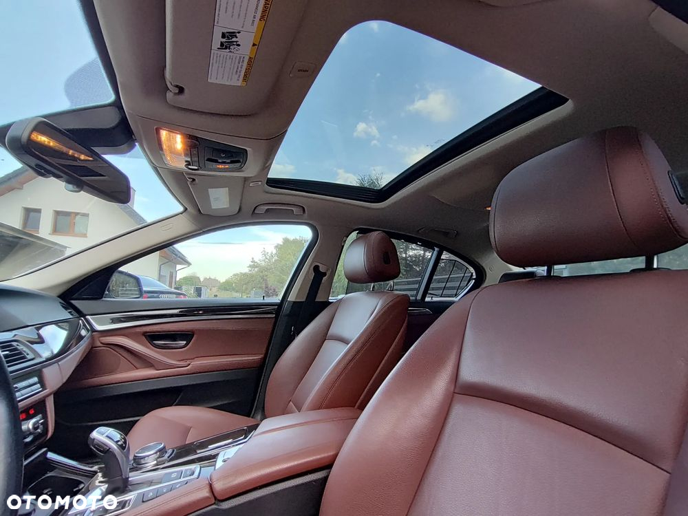 BMW Seria 5 530d xDrive - 4