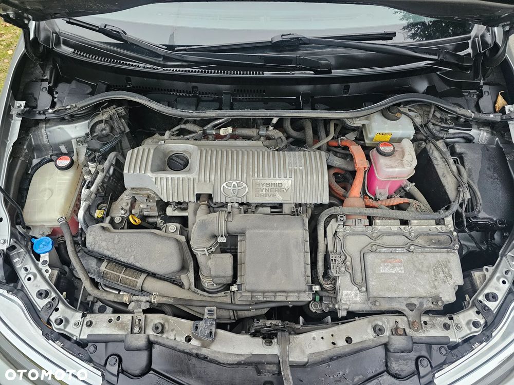 Toyota Auris 1.8 HSD Prestige - 26