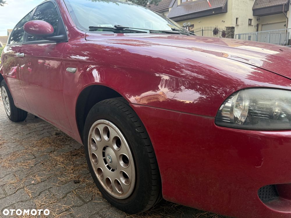 Alfa Romeo 147 1.6 Twin Spark 16V - 1