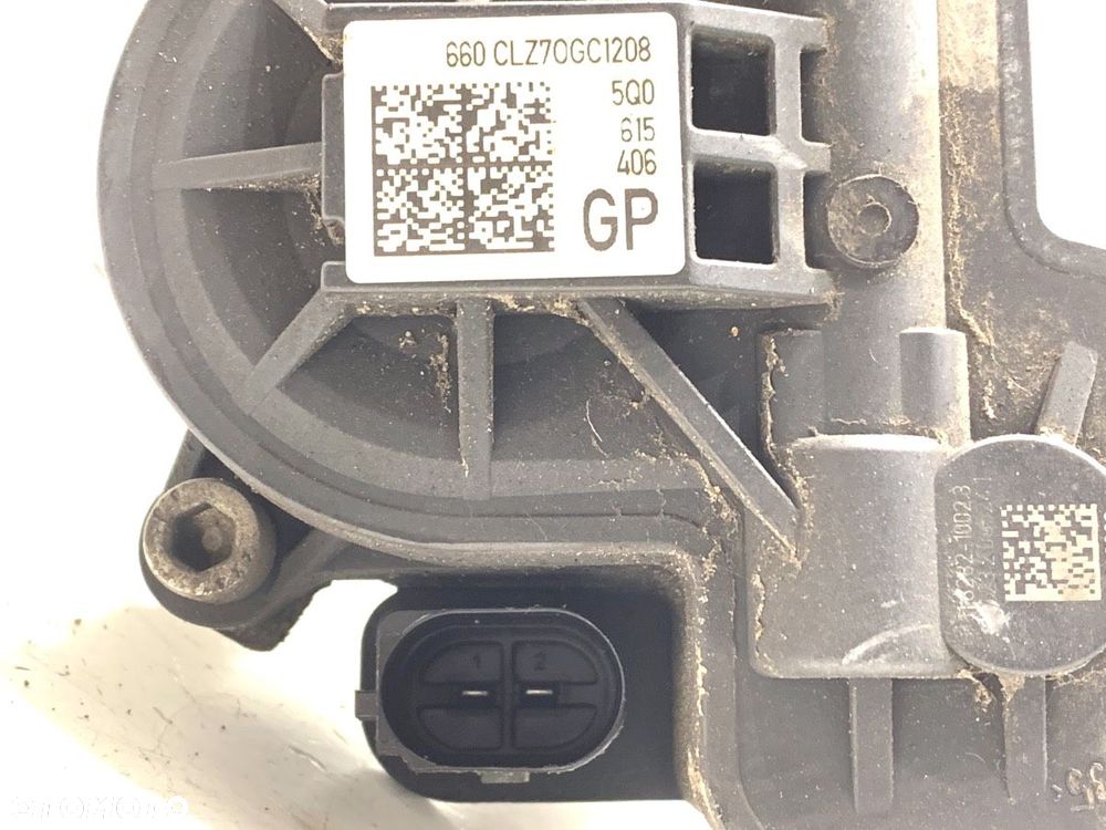 ZACISK PRAWY TYŁ  CUPRA ATECA (KH7, KHP) 2018 - 2025 1.5 TSI 110 kW [150KM] benzyna 2023 - 2025 - 3