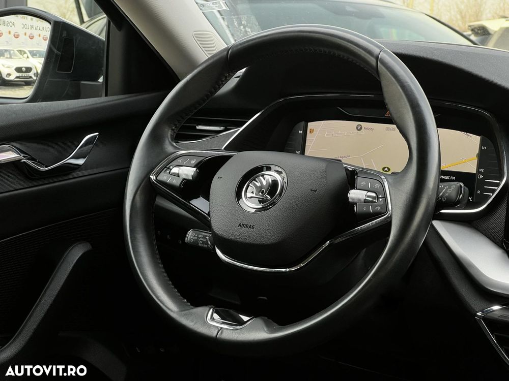 Skoda Octavia 1.4 TSI DSG Style - 8