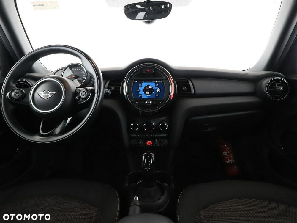MINI ONE - 16