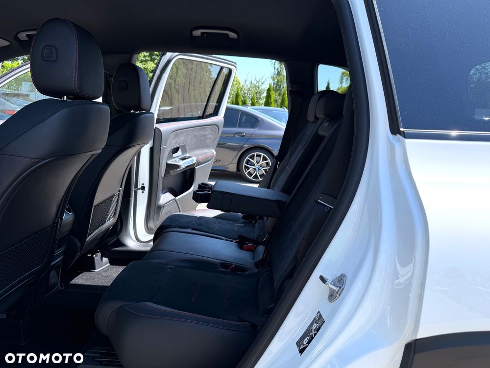 Mercedes-Benz GLB 200 7G-DCT AMG Line Advanced Plus - 30