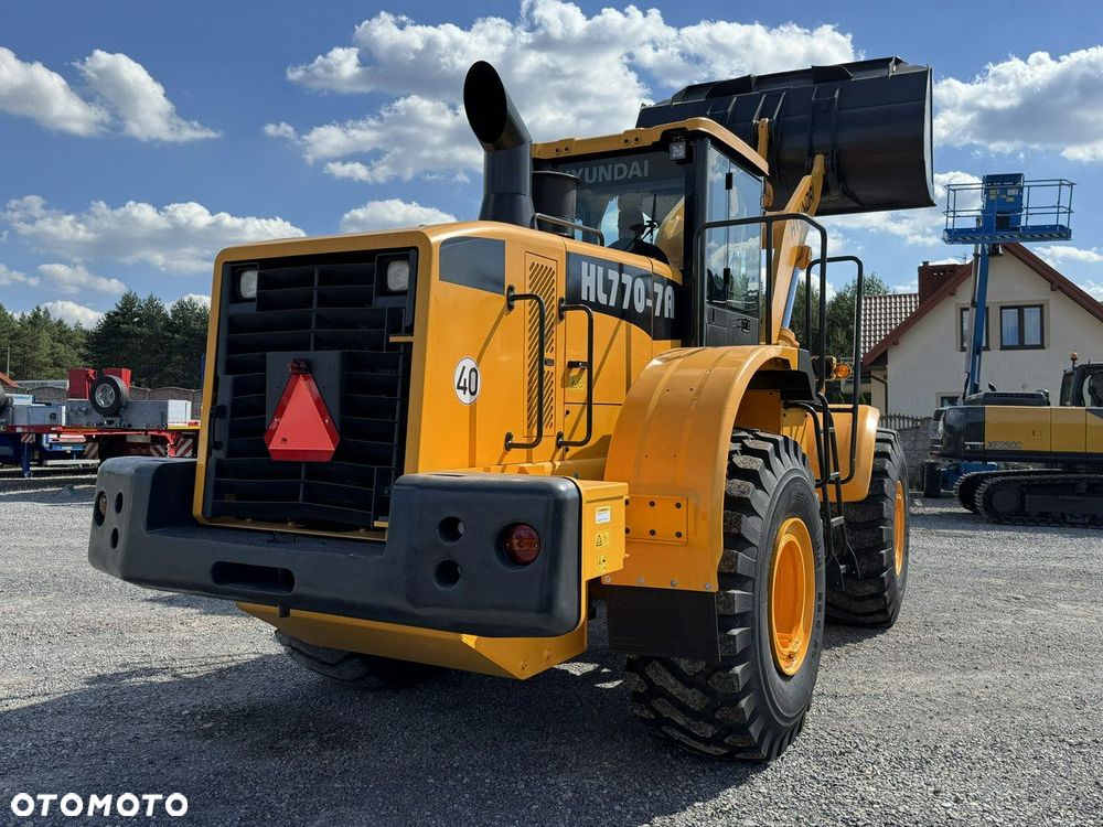 Hyundai HL770-7A - 17