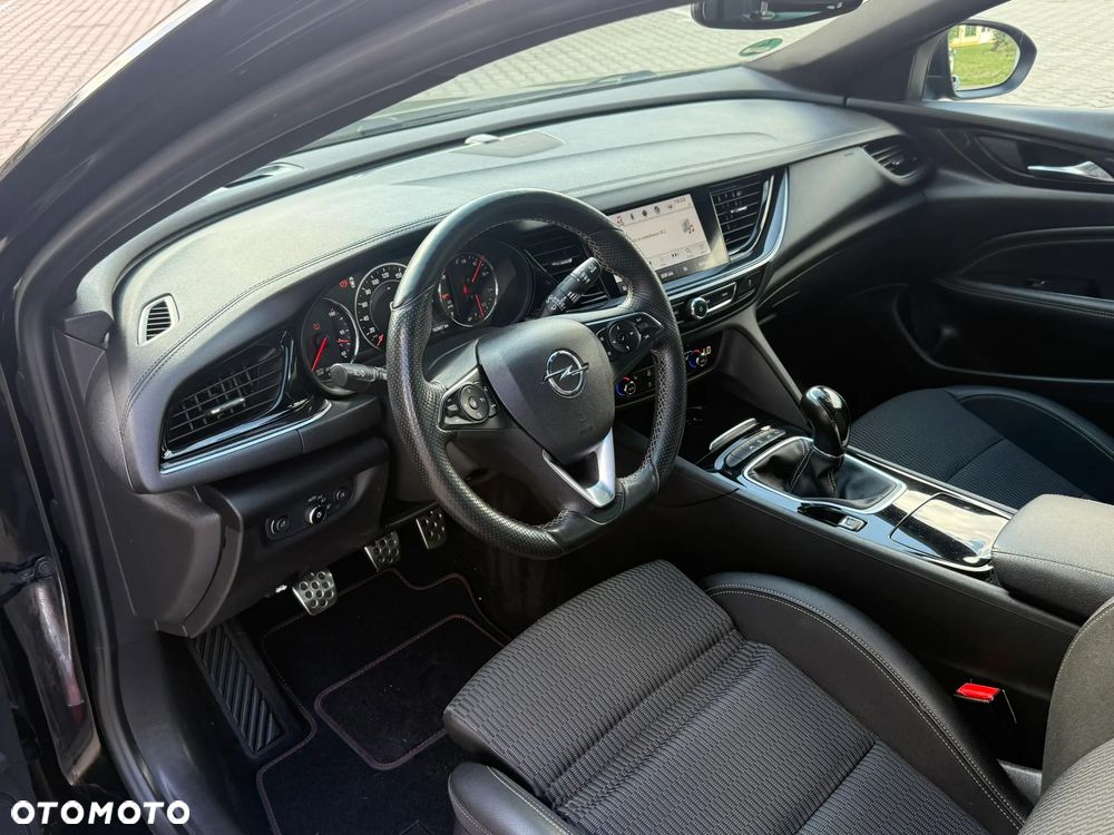 Opel Insignia 2.0 CDTI Innovation S&S - 26