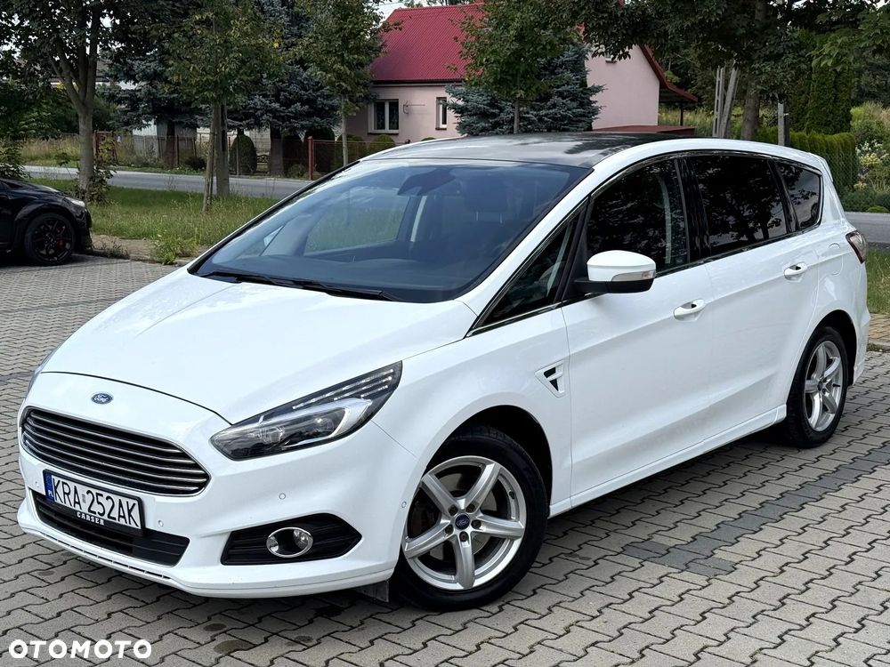 Ford S-Max 2.0 TDCi Titanium PowerShift - 9