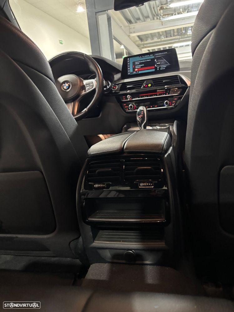 BMW 530 e iPerformance Pack M - 21